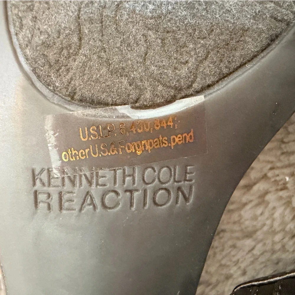 Kenneth Cole Reaction Heel Womens 6 M Silver Slingback Know Way Open Toe Sandal